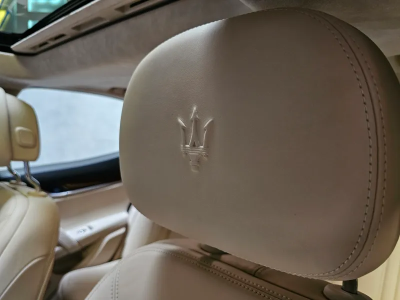Maserati Ghibli foto 30