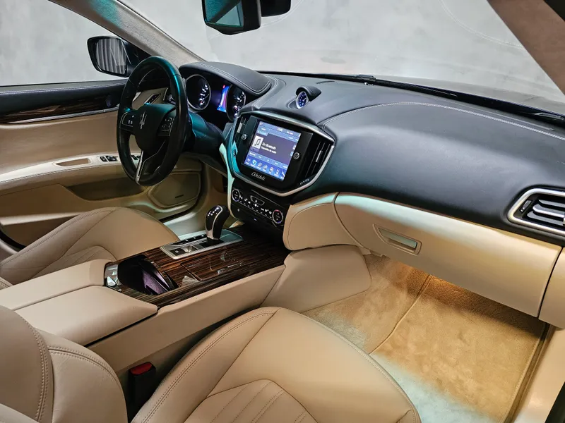 Maserati Ghibli foto 9