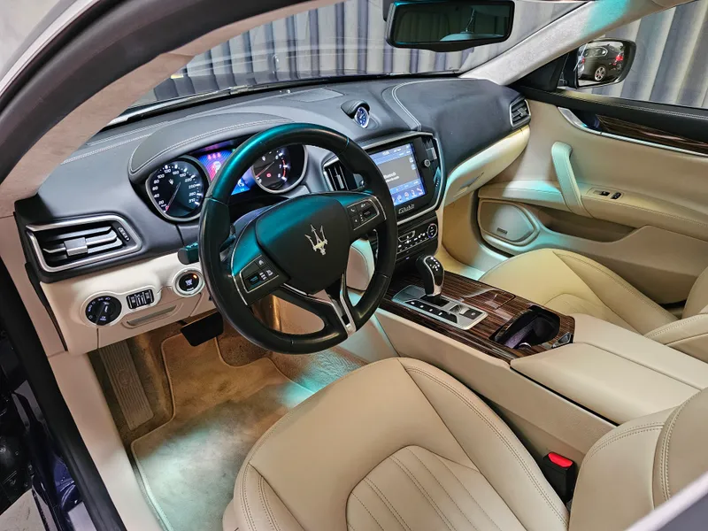 Maserati Ghibli foto 7