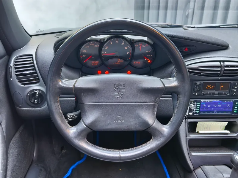 Porsche Boxster foto 10