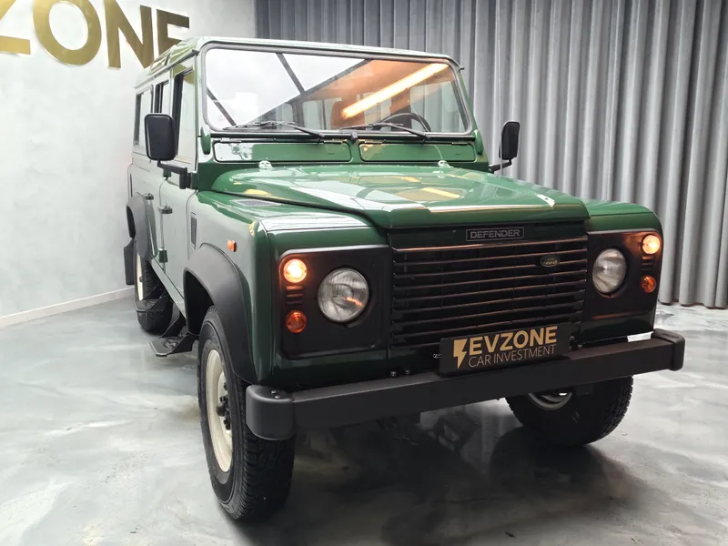 Land Rover Defender foto 6
