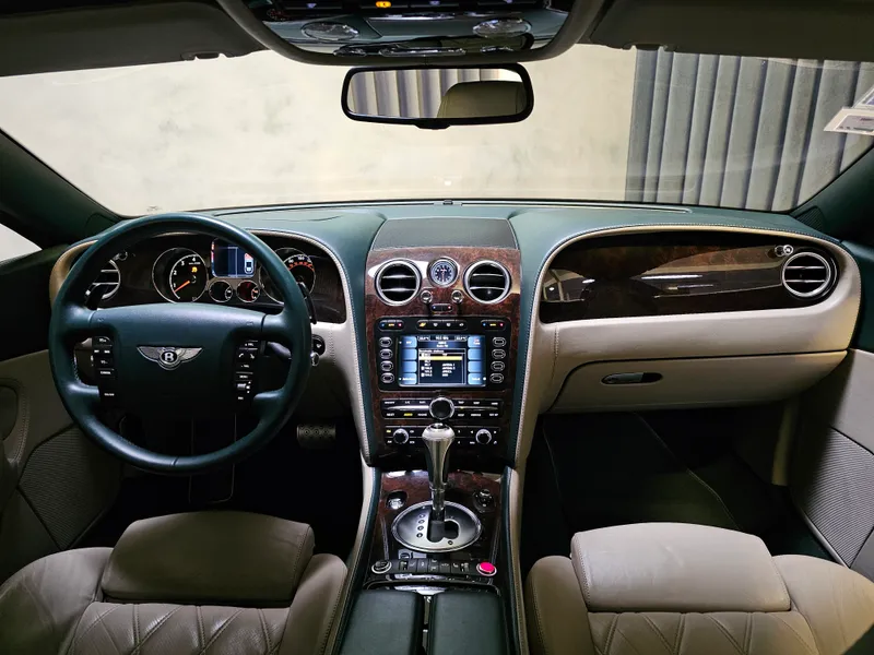 Bentley Continental foto 13