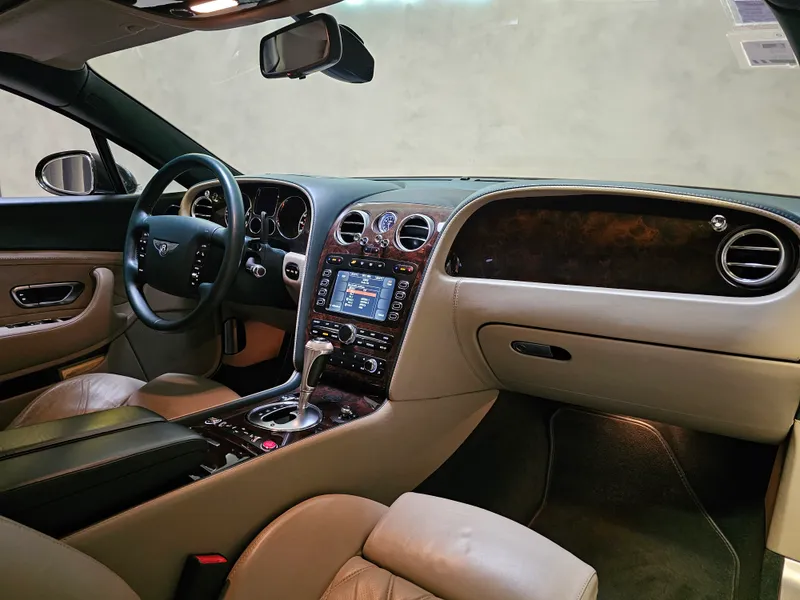 Bentley Continental foto 12