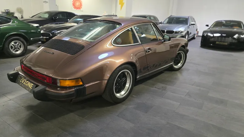 Porsche 911 carrera foto 7