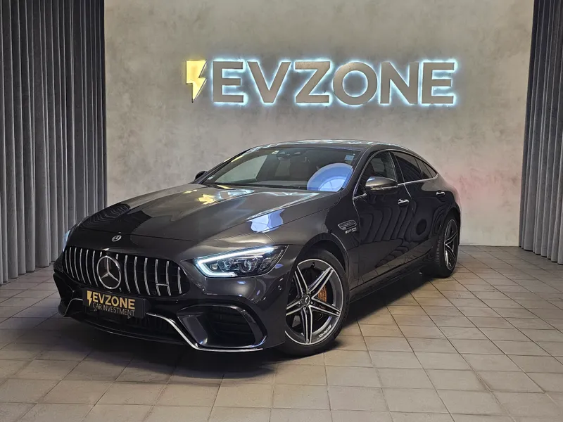 Mercedes Benz AMG GT foto 2