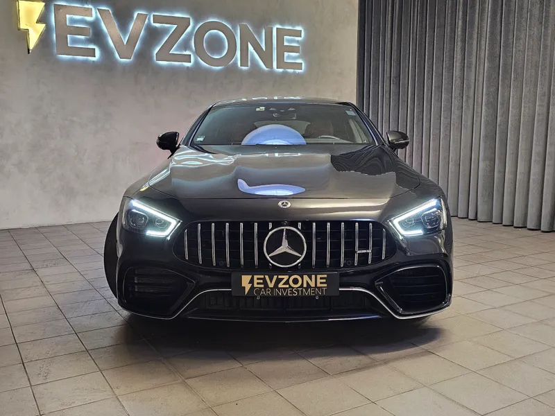 Mercedes Benz AMG GT foto 3