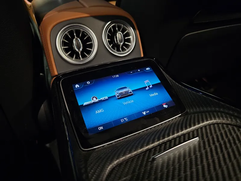 Mercedes Benz AMG GT foto 21