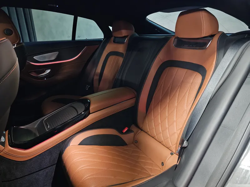 Mercedes Benz AMG GT foto 23
