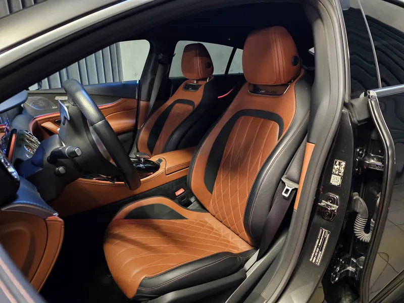 Mercedes Benz AMG GT foto 18
