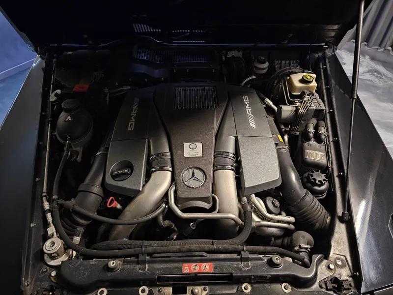 Mercedes Benz G 63 AMG foto 38