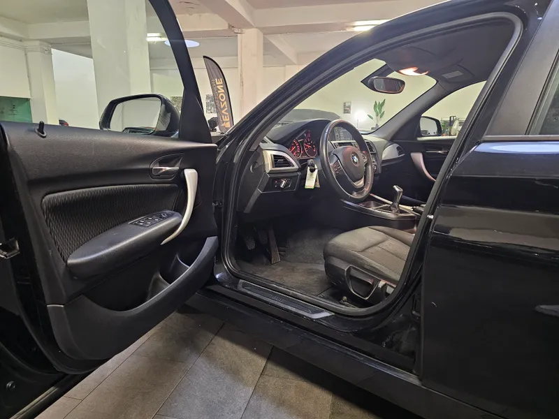 BMW 116 foto 12