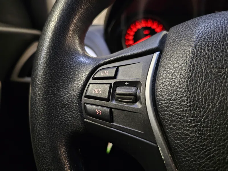 BMW 116 foto 15