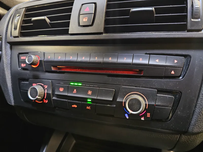 BMW 116 foto 18