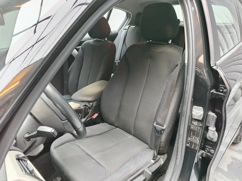 BMW 116 foto 17