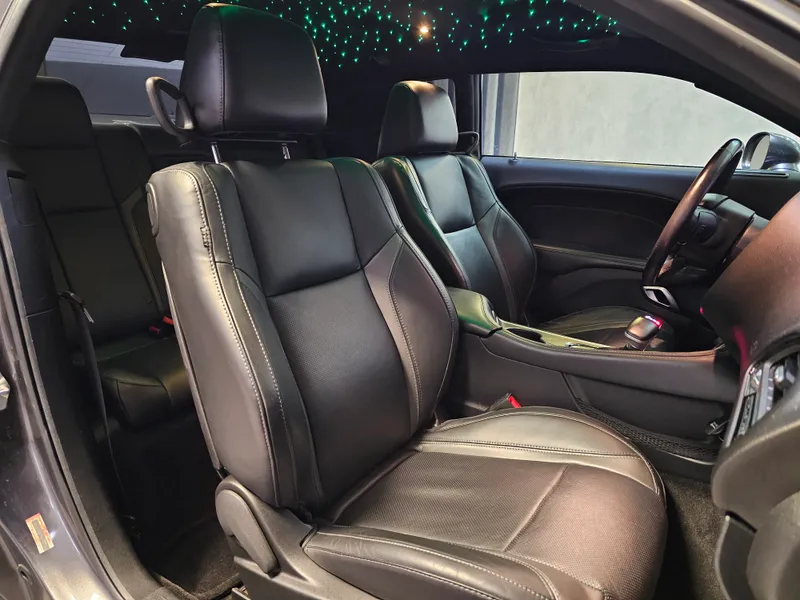 Dodge Challenger foto 14