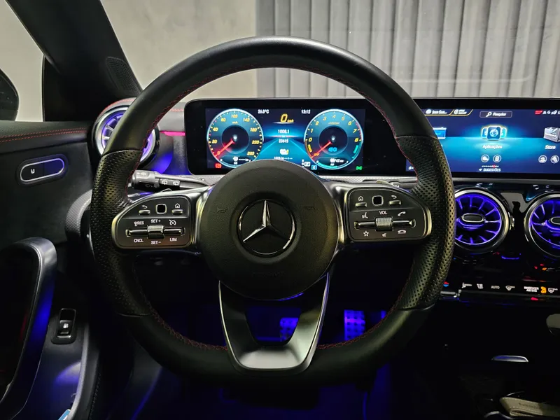 Mercedes Benz CLA 250 foto 15