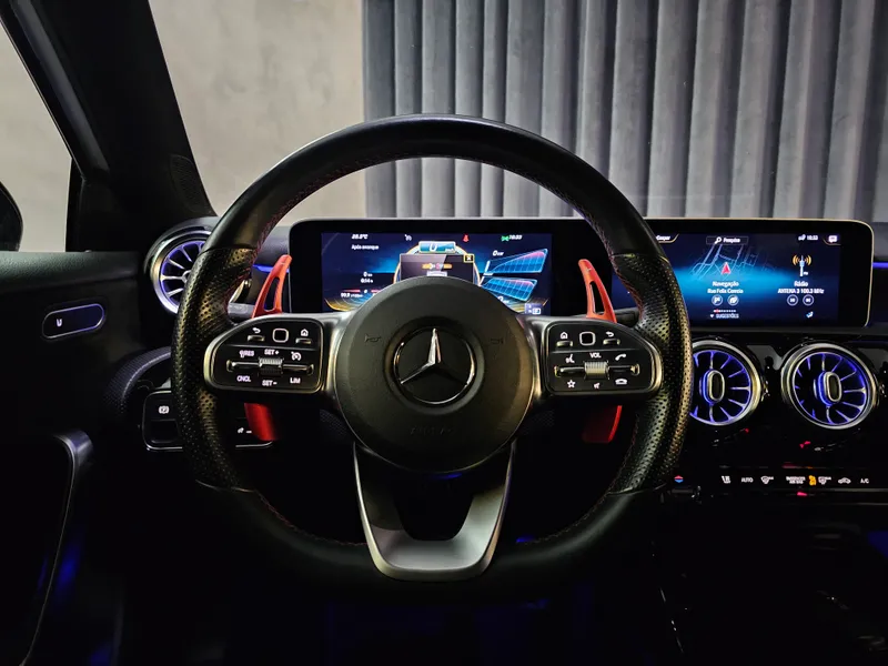 Mercedes Benz A 35 AMG foto 16