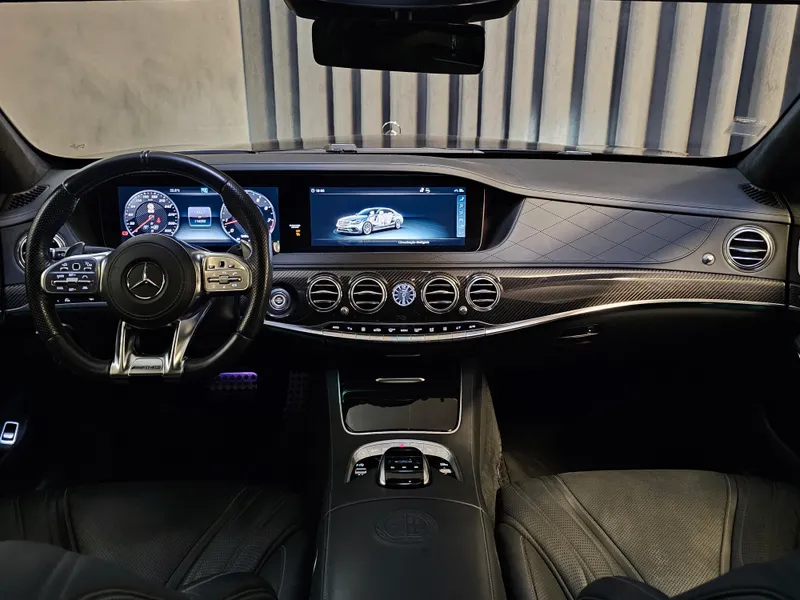 Mercedes Benz S 63 AMG foto 13