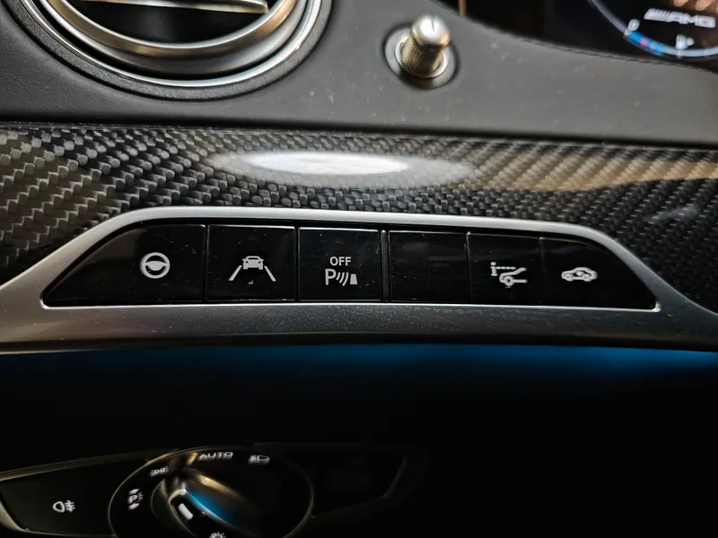 Mercedes Benz S 63 AMG foto 38