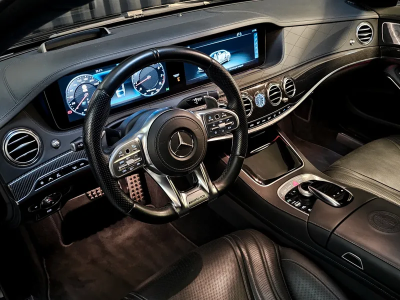Mercedes Benz S 63 AMG foto 10