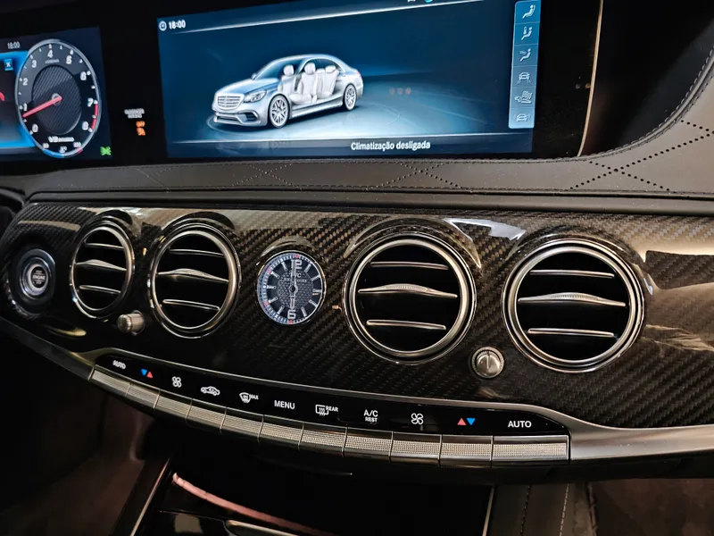 Mercedes Benz S 63 AMG foto 17