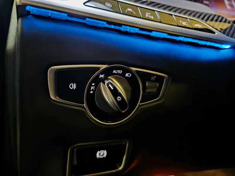 Mercedes Benz S 63 AMG foto 37