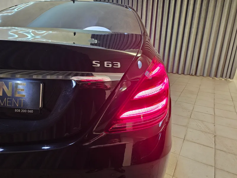 Mercedes Benz S 63 AMG foto 6