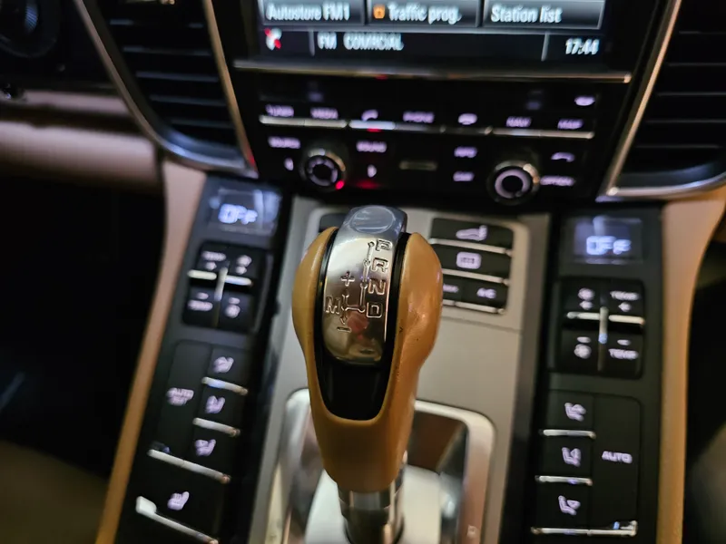 Porsche Panamera foto 17