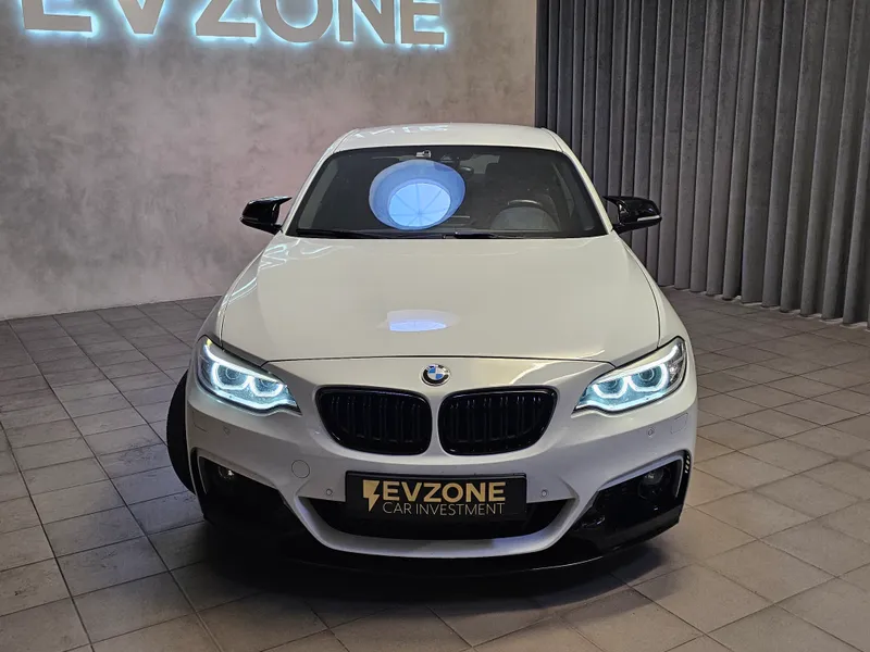 BMW 225 foto 2