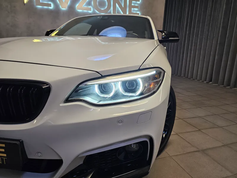 BMW 225 foto 4