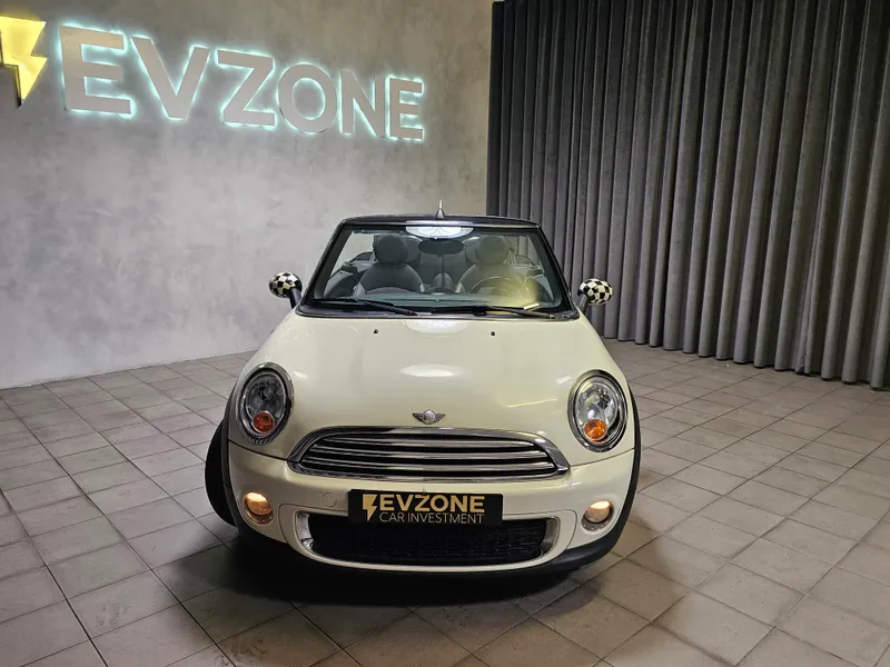 MINI Cabrio foto 2