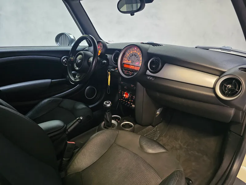 MINI Cabrio foto 15