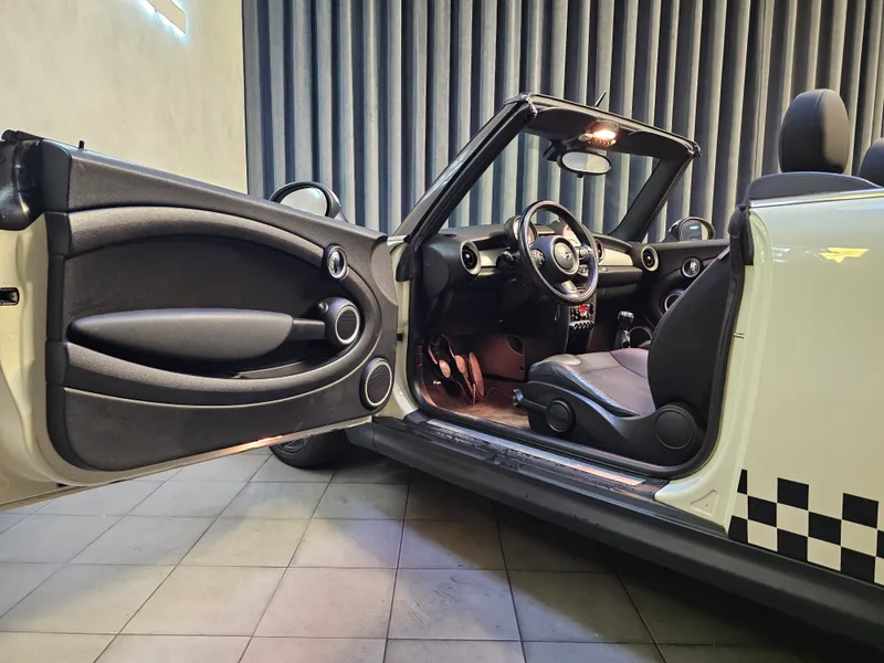 MINI Cabrio foto 11