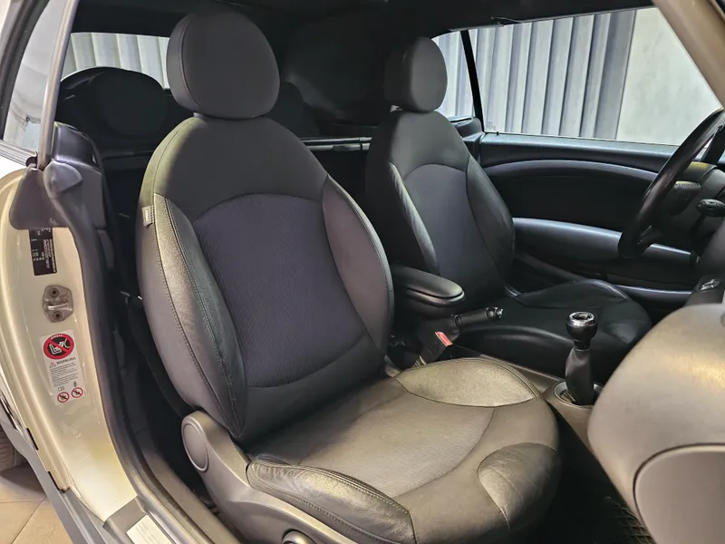 MINI Cabrio foto 22