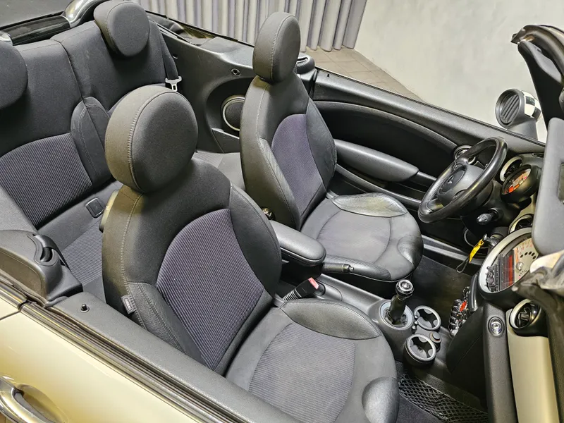 MINI Cabrio foto 23