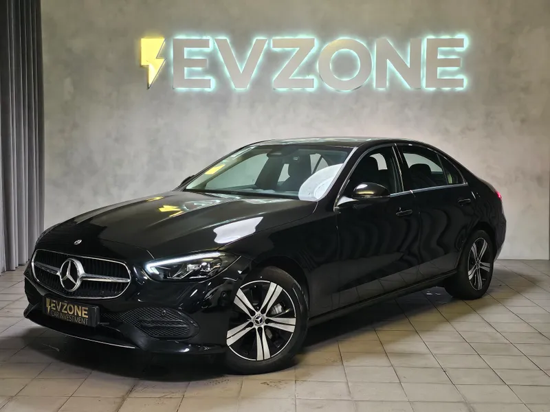 Mercedes Benz C 300 foto 3