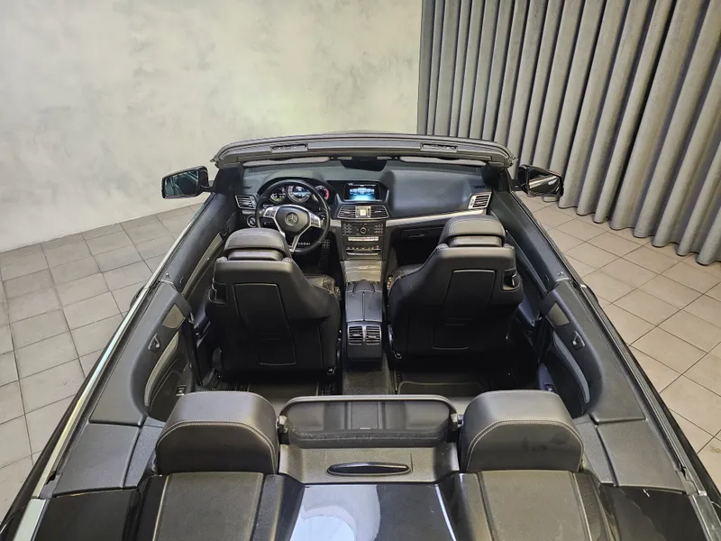 Mercedes Benz E 220 foto 31