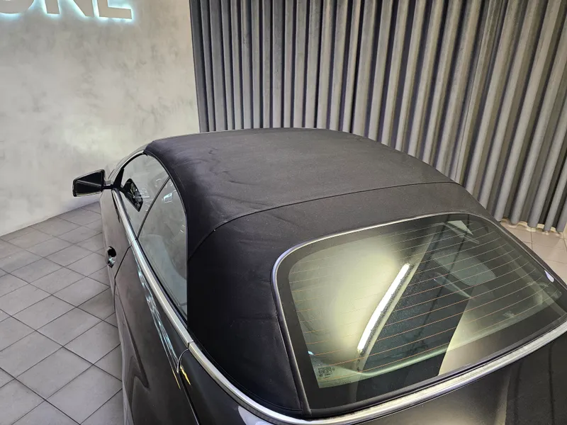 Mercedes Benz E 220 foto 36