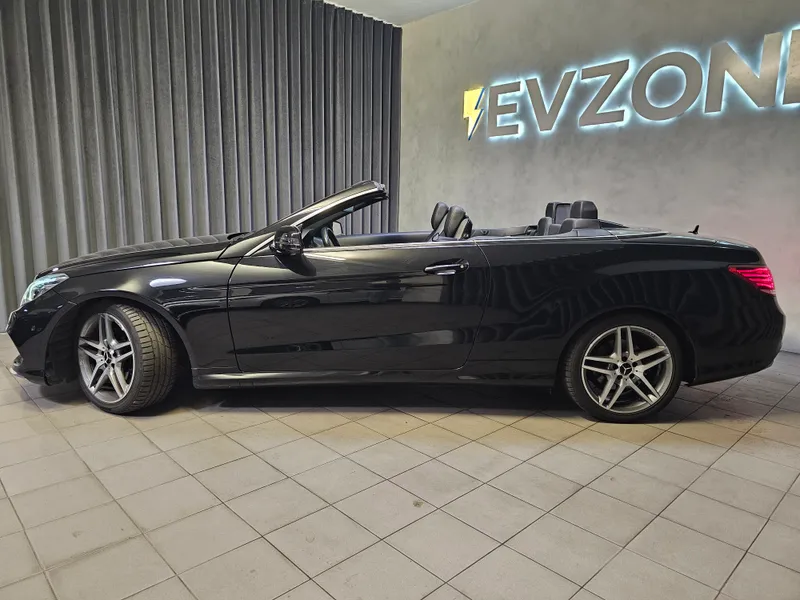 Mercedes Benz E 220 foto 4