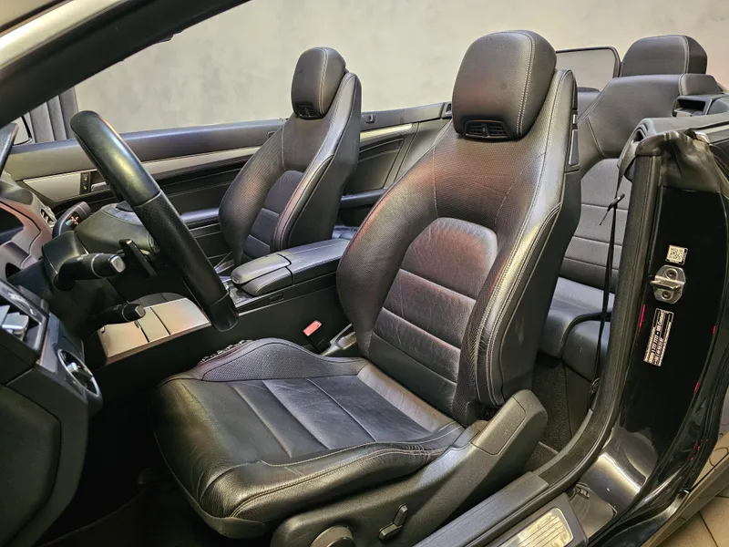Mercedes Benz E 220 foto 24