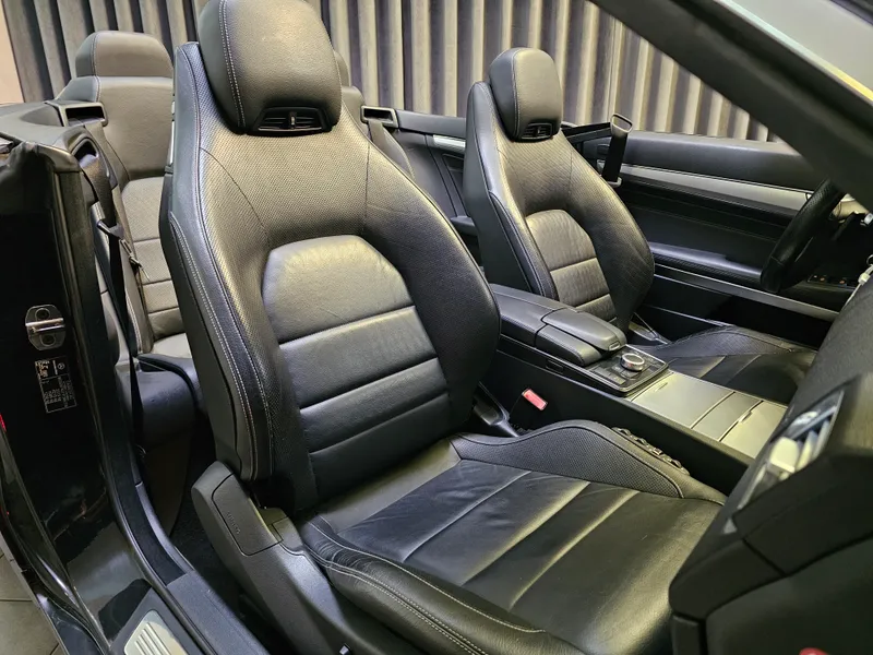 Mercedes Benz E 220 foto 25