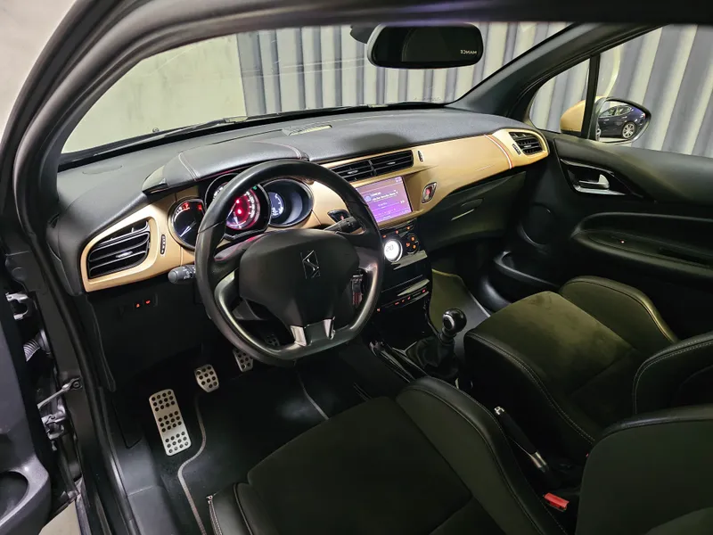 DS DS3 foto 10