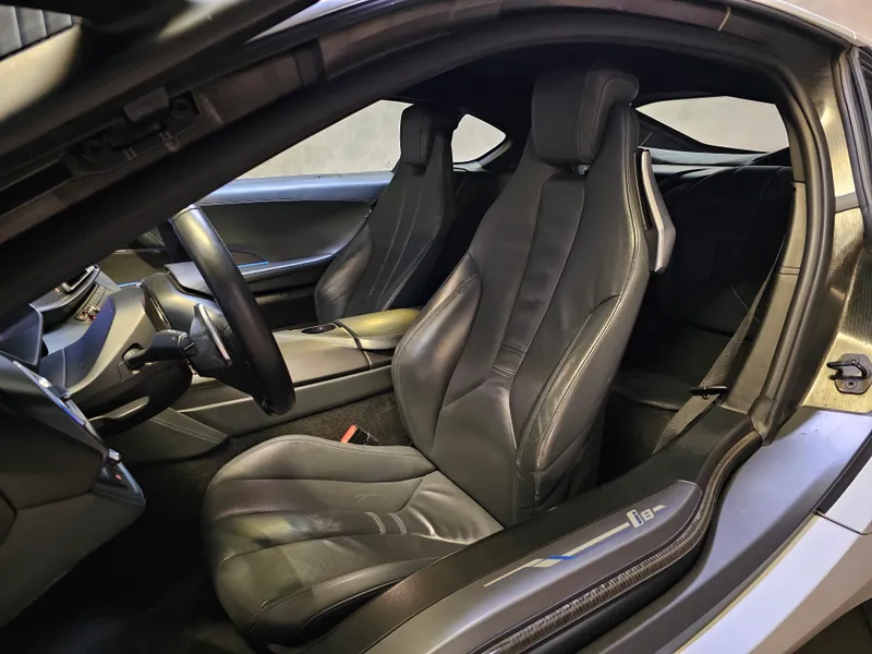 BMW i8 foto 24