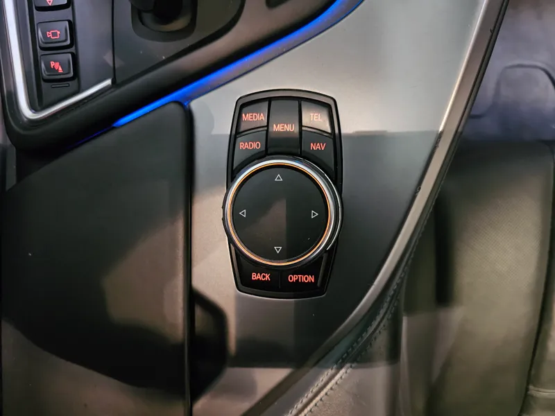 BMW i8 foto 23