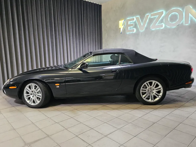 Jaguar XK foto 11