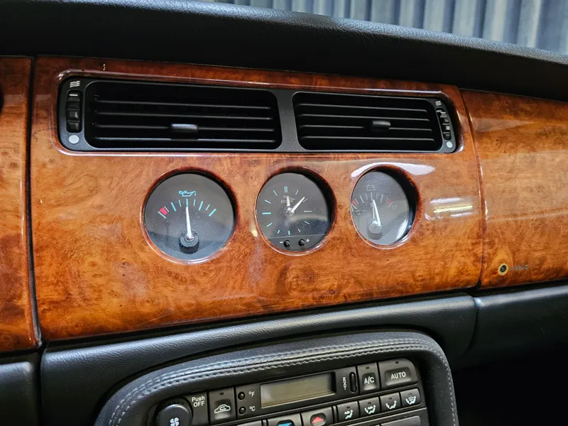 Jaguar XK foto 17