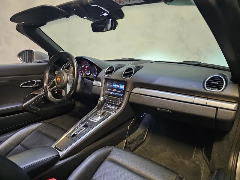 Porsche 718 Boxster foto 13