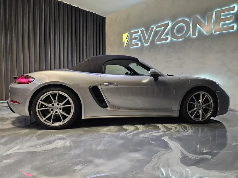 Porsche 718 Boxster foto 9