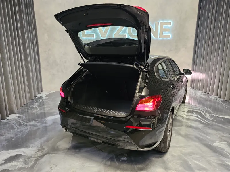 BMW 116 foto 29
