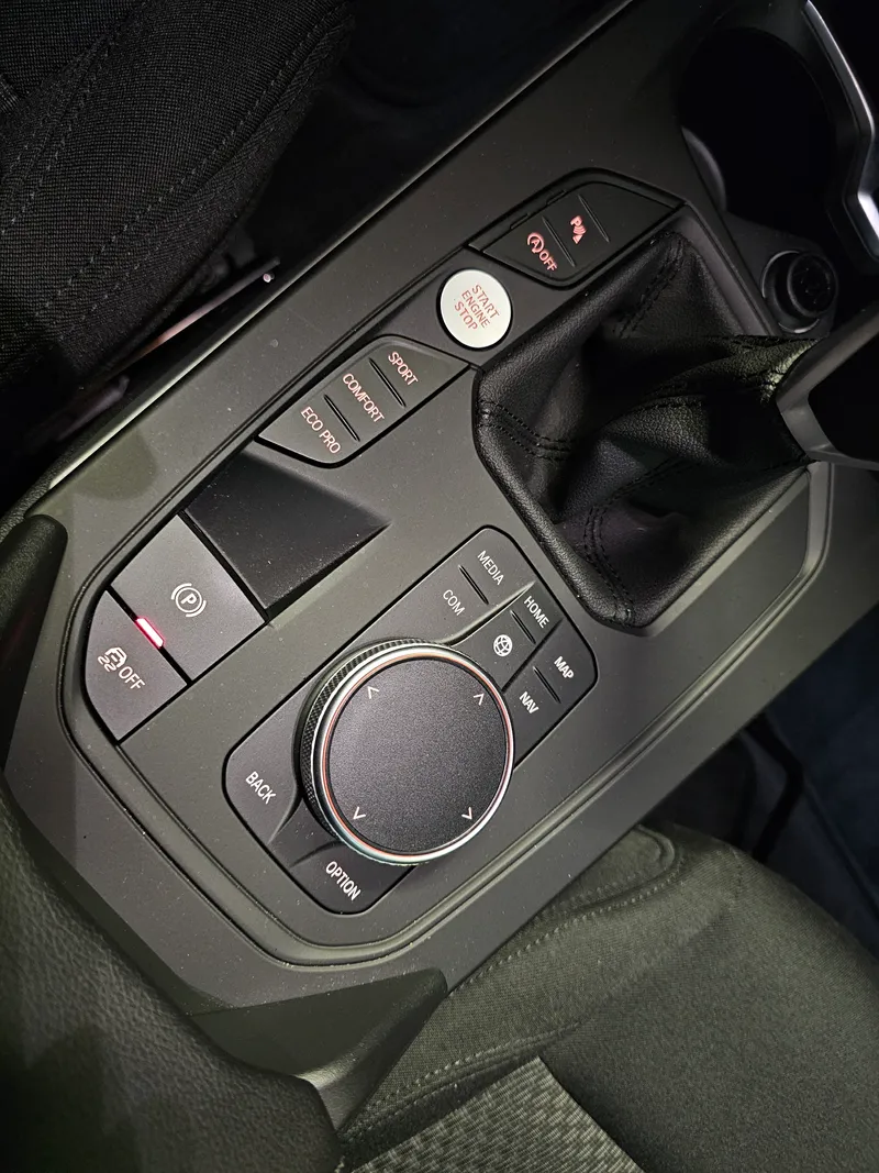 BMW 116 foto 18